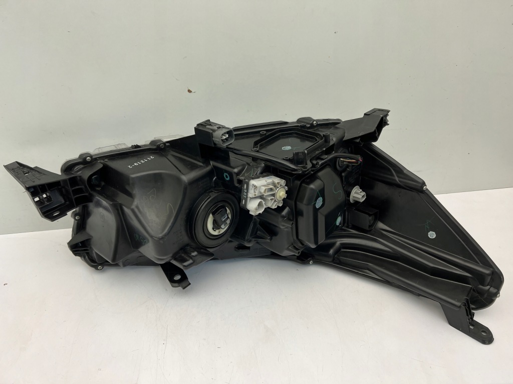 фото №6, Toyota hilux viii лампа передняя левая led n 2015-