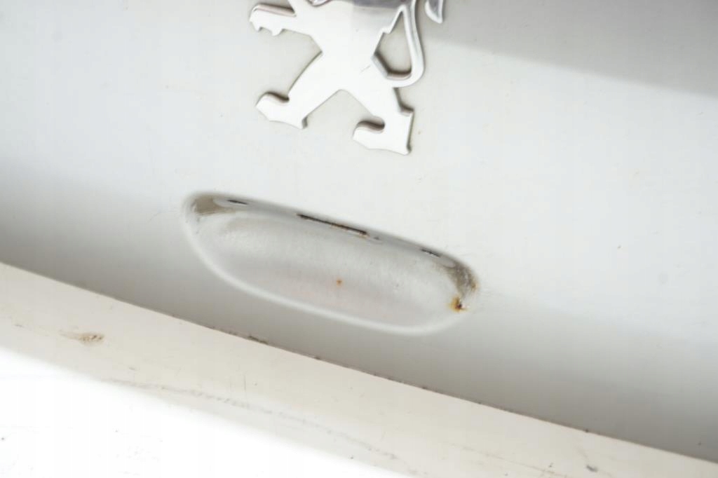 фото №6, Крышка багажника багажника задняя peugeot 307 hb