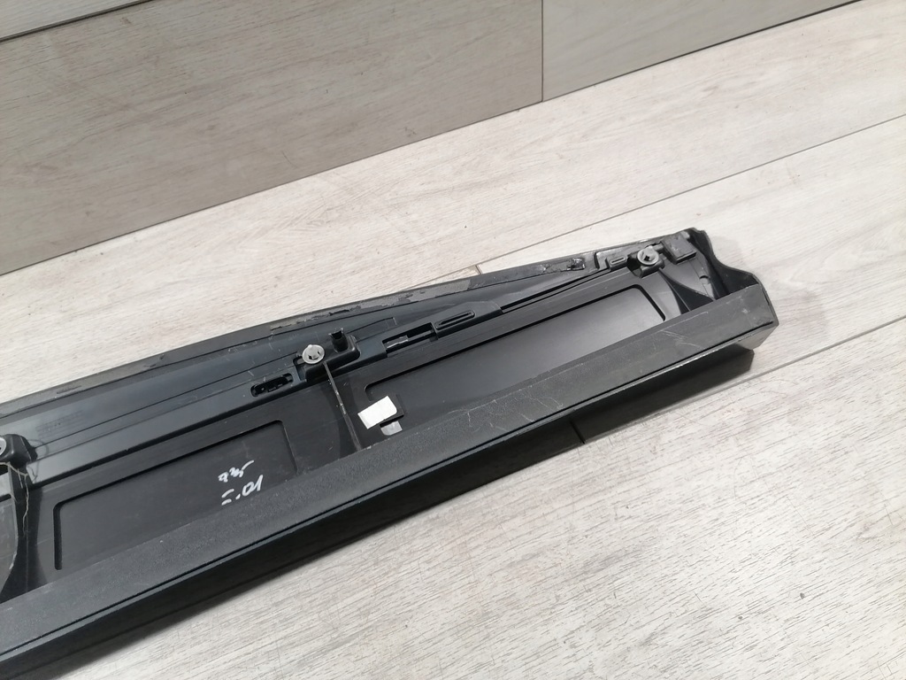 фото №8, Audi q4 молдинг двері лівий перед 89a853959b