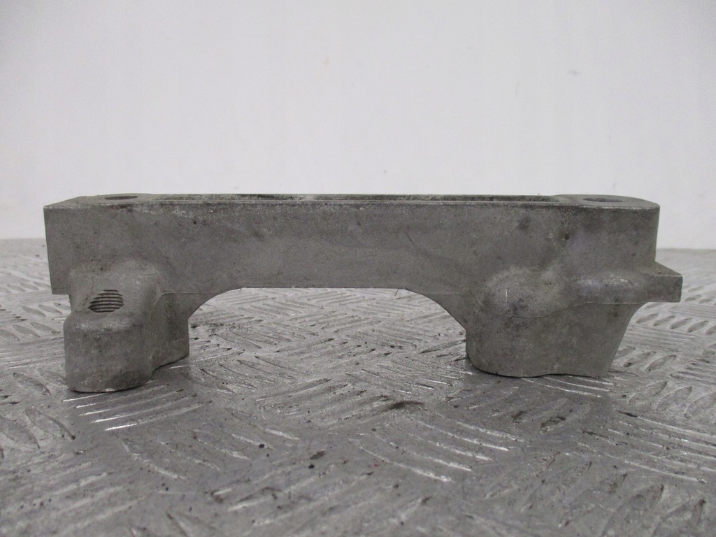 фото №1, Кронштейн двигателя кронштейн подушки безопасности toyota lexus