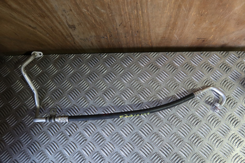 фото №1, Шланг кондиционера clio iv 924901662r