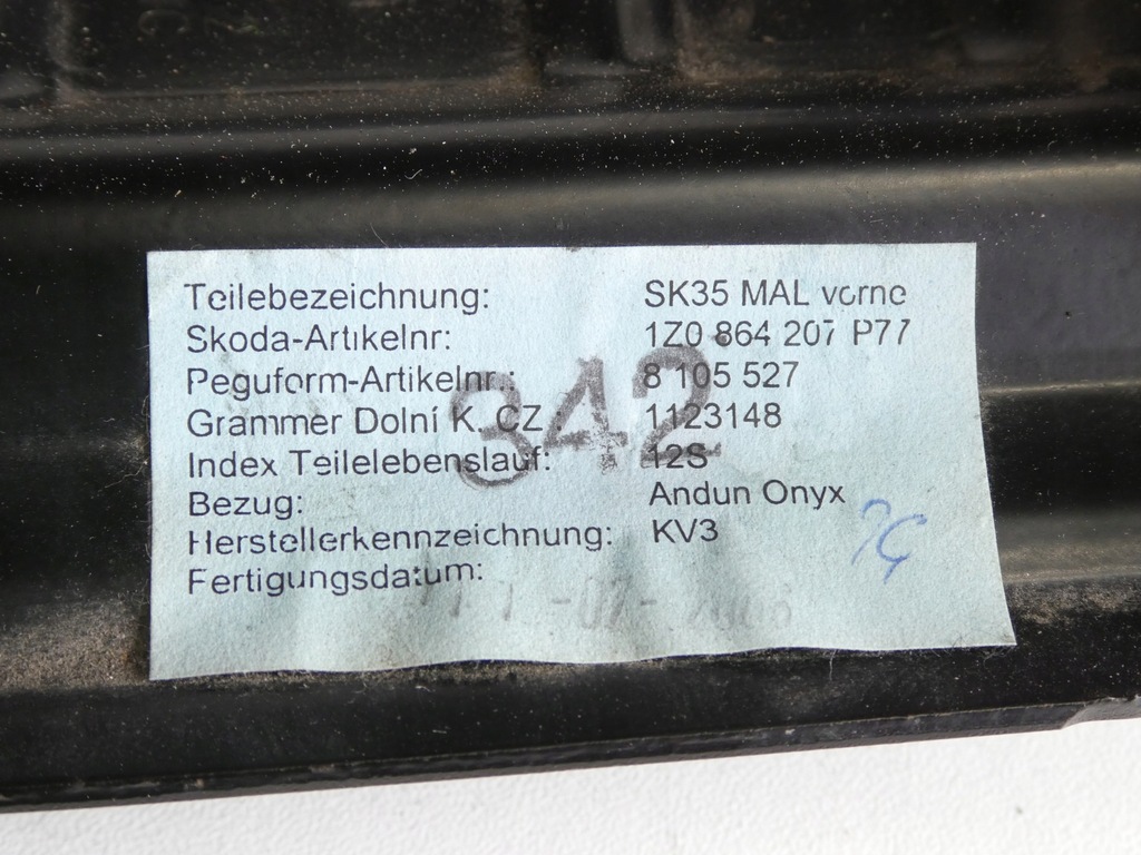 фото №6, Підлокітник skoda octavia ii 1z0864207