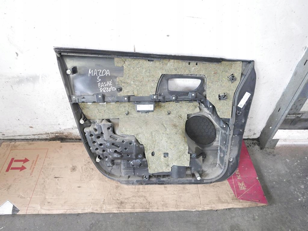 фото №5, Обшивка оббивка права перед mazda 5 i cr 05-07