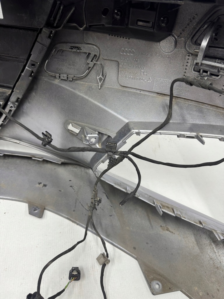 Audi a7 4k8 c8 бампер передній 6x pdc омивачі звичайний oryg. Ціна