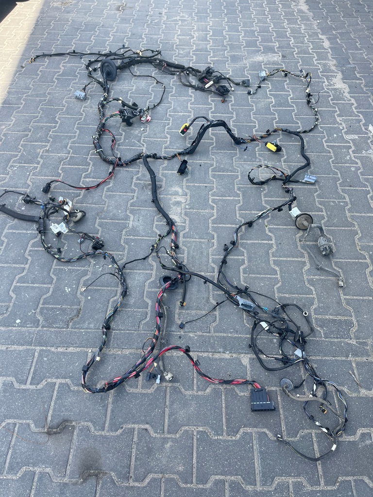 фото №1, Opel astra k v hb електропроводка салону 39016531 eu