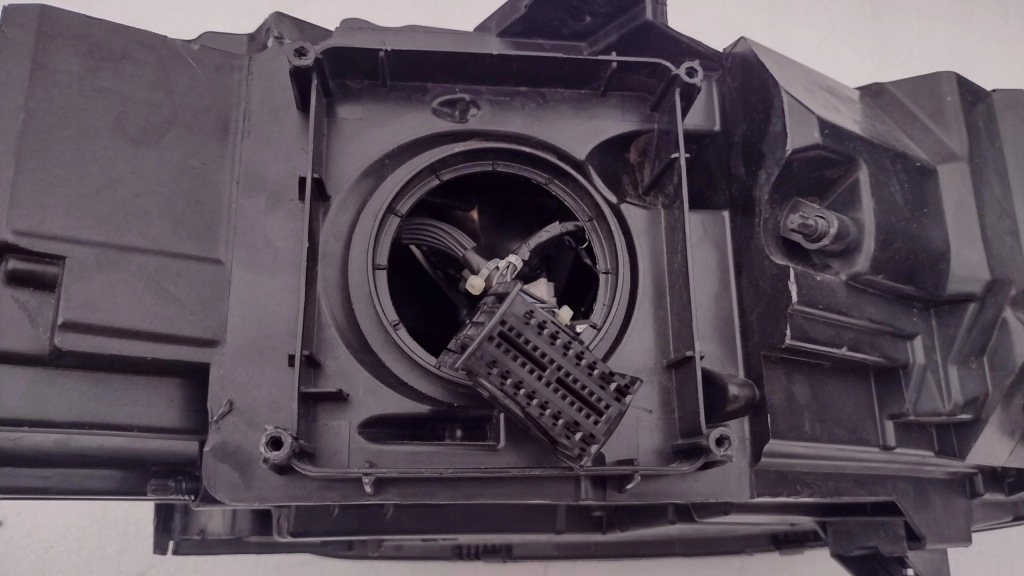 Audi q5 80a фара передняя перед левая full led 80a941773g Оригинал