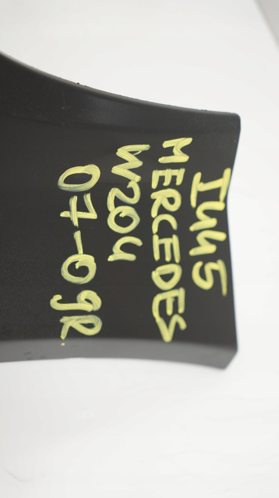 Бампер перед передний mercedes w204 07-11r pdc 197 Киев