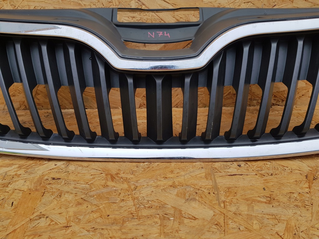 фото №4, Skoda rapid 12- решітка радіатора решітка радіатора решітка бампера передній хром 5ja853668