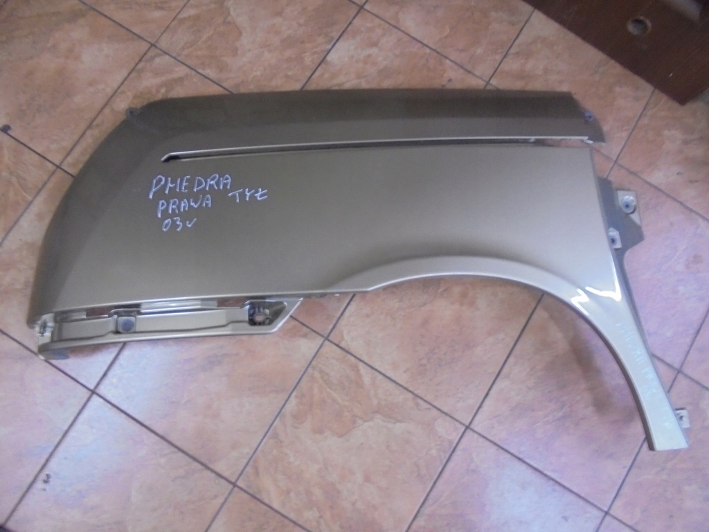 фото №1, Крила правий задня lancia phedra 2.2hdi 03r.