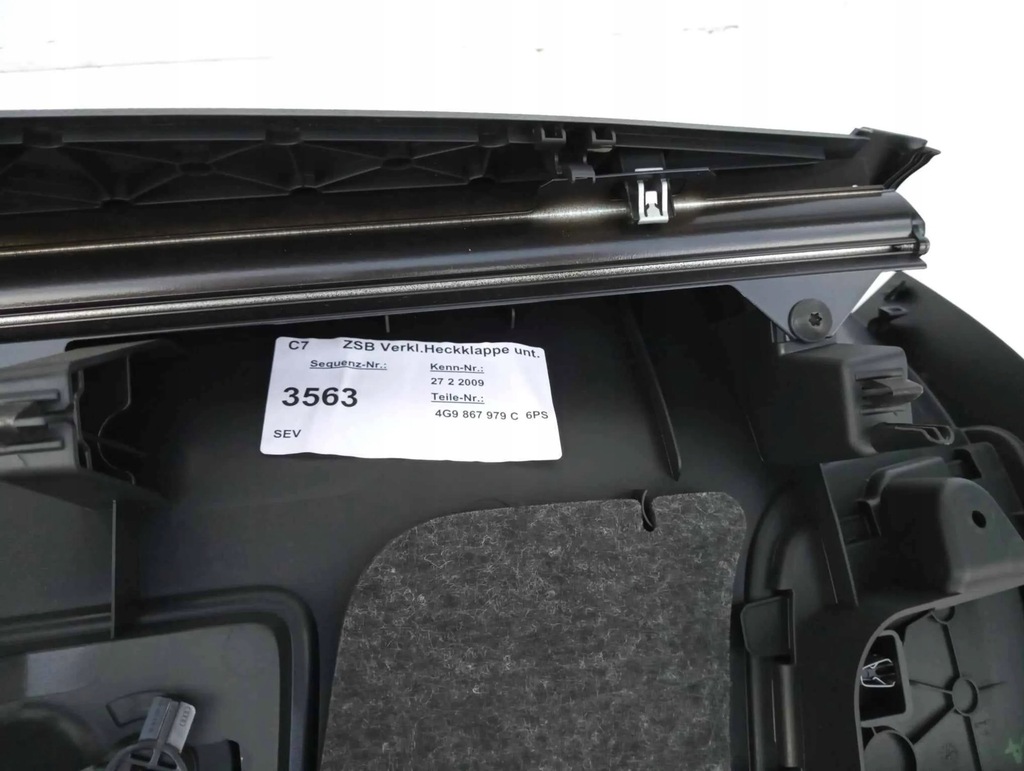 фото №6, Audi a6 c7 kombi корпус крышки багажника шторка