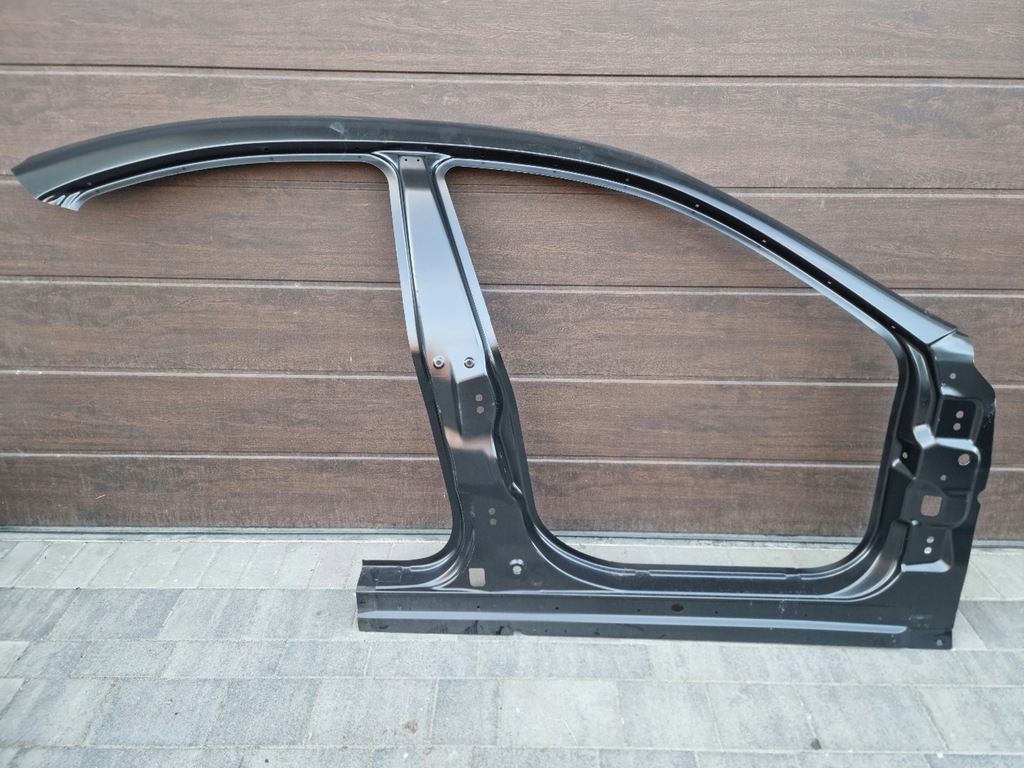 фото №1, Maserati ghibli обшивка порог блок двигателя правое правый