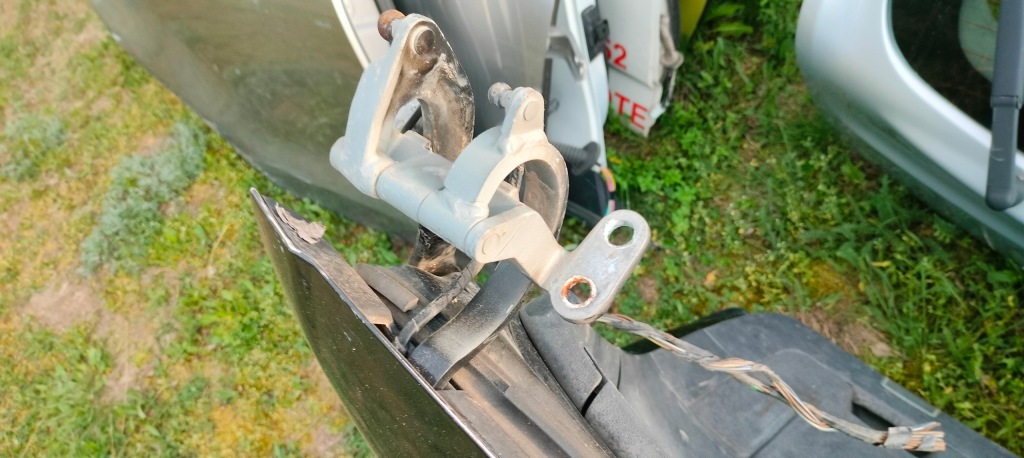 фото №8, Vw touareg 7l крышка багажника задняя багажника комплектная