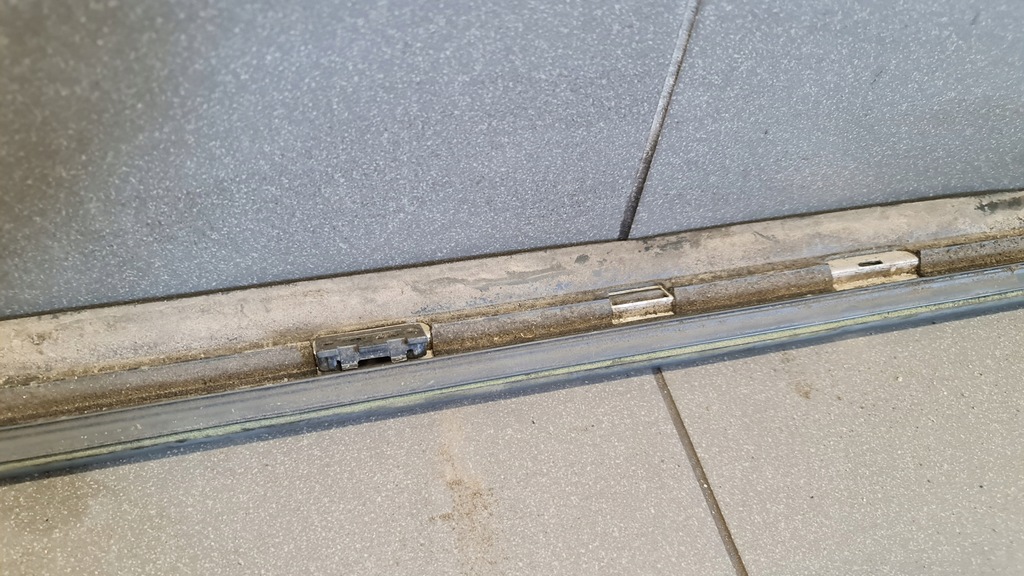 фото №8, Молдинг дверь нижняя правый задняя audi a8 d2