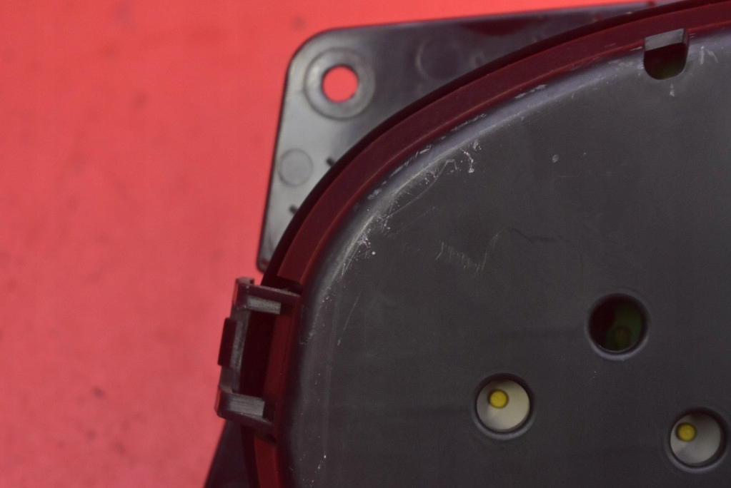 Счетчик приборы автоматическая коробка передач eu 12761571aa saab 9-3 93 2 ii 1.9 did 150 km 02-07 Недорого