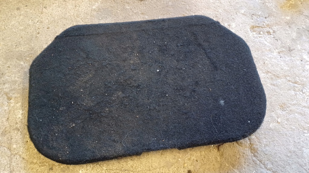 фото №1, Vw touran i защита бардачок заглушка 1t0863761