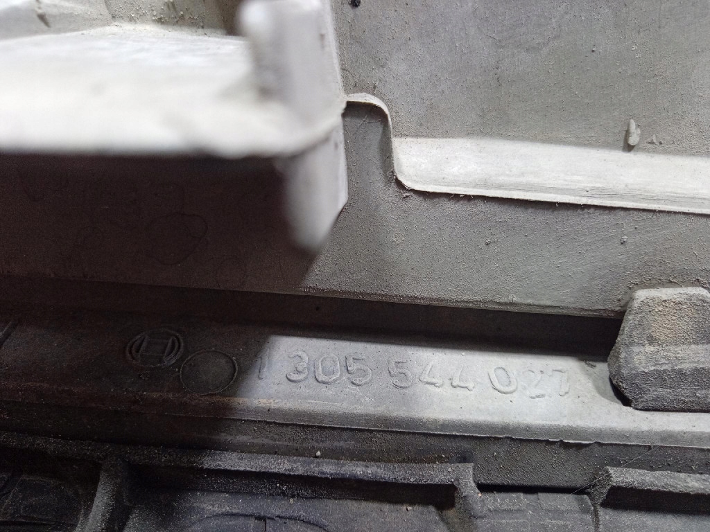 фото №6, Mercedes w124 фара левый лампа передняя eu 1248201159