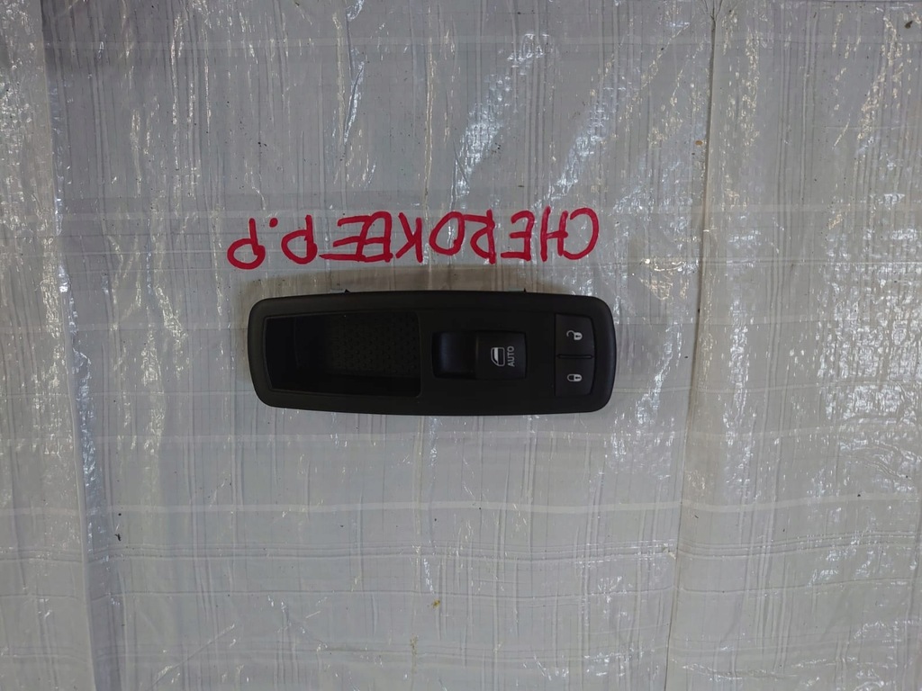 фото №1, Перемикач вікон jeep cherokee kl правий перед