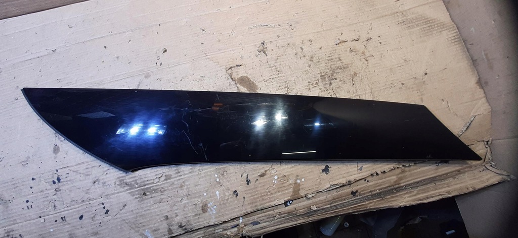 фото №1, Защита молдинг стойка правый задняя xj x351 aw9329148