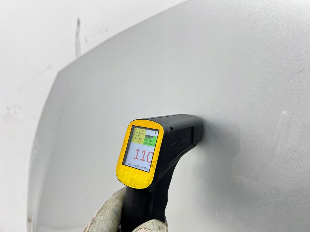 Opel astra j рестайлінг  капот кришка двигуна z179 Недорого