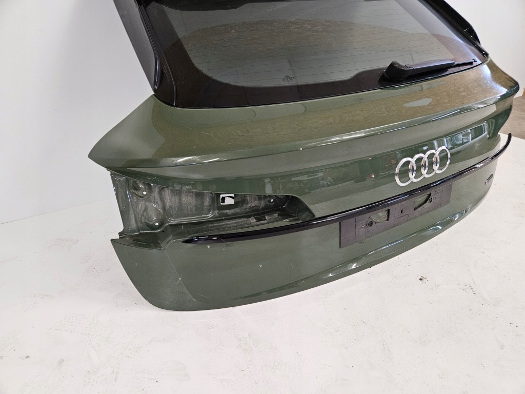 Audi q5 sq5 80a sportback рестайлінг  кришка багажника задній кришка багажника s-line lx6m Недорого