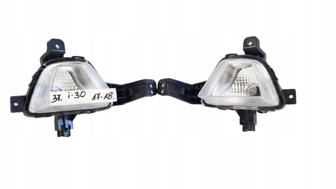 фото №1, Hyundai i30 2017-2018 протитуманна фара лівий правий