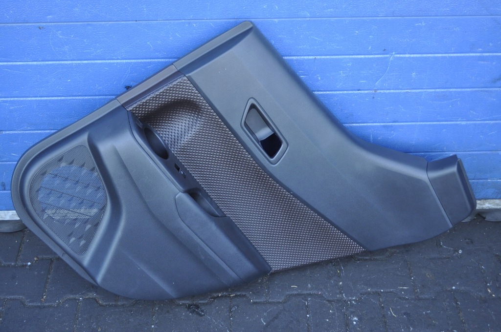 фото №16, Toyota c-hr переходник сиденья заднее сиденье обшивки туннель кожа anglik