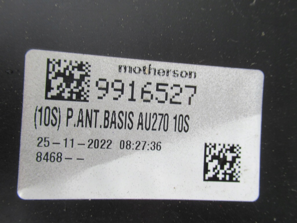 Audi a1 82a 17- бампер перед 82a807437a 82a807437b 82a807437c 82a807437d Оригинал