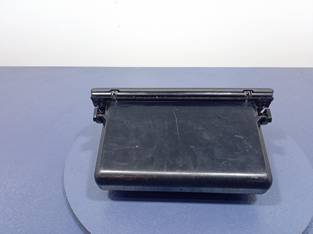 Mercedes-benz g klasa w463 1st gen 2017 середина бардачок панели приборной панели в Украине