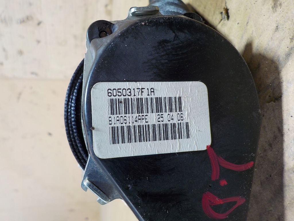 фото №4, Vw jetta 1.9 tdi 2006 pas безпеки