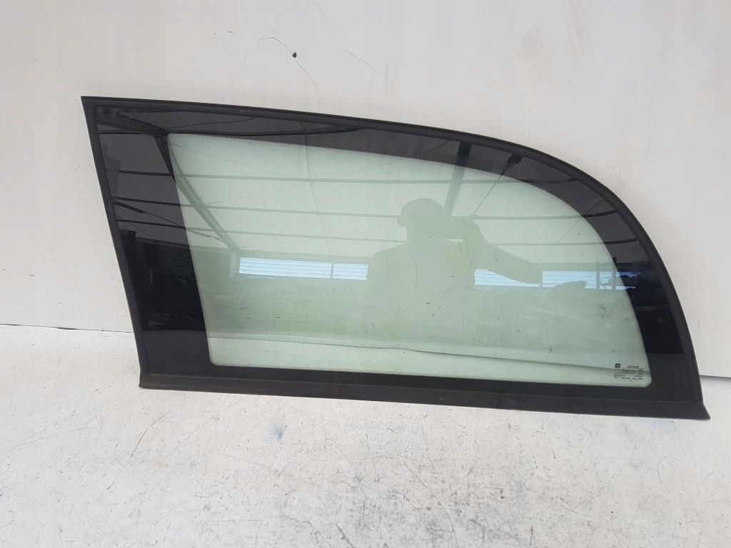 фото №3, Стекло кузовная левый задняя opel omega b