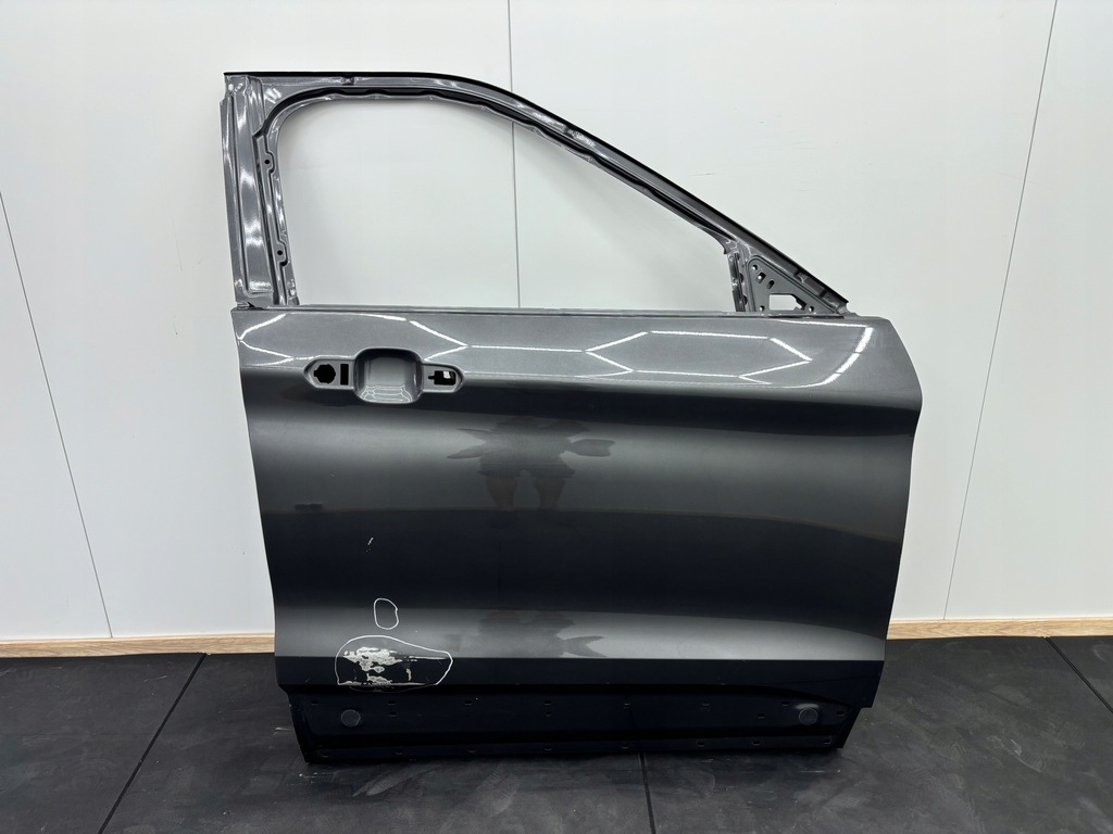 фото №1, Ford explorer vi 2019r- дверь правое передние