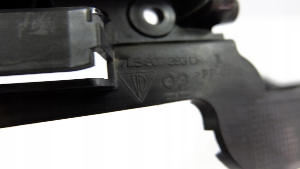 фото №8, Porsche cayenne направляющая бампера левый задняя 7l5807393d