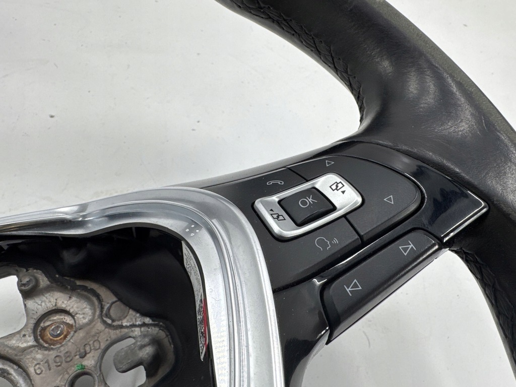 фото №9, Volkswagen golf vii 2015 воздуховод