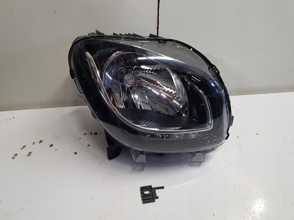 фото №1, Лампа правая перед smart fortwo