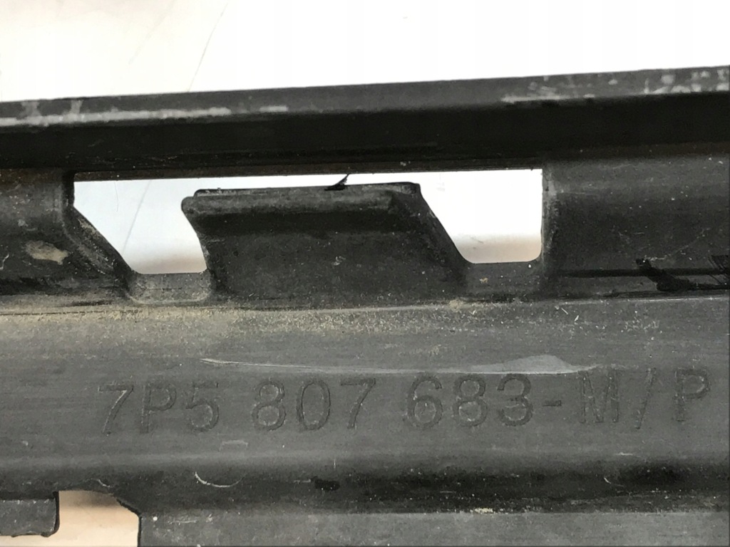 Porsche cayenne lift решітка бампера перед 7p5807683m/p в Україні