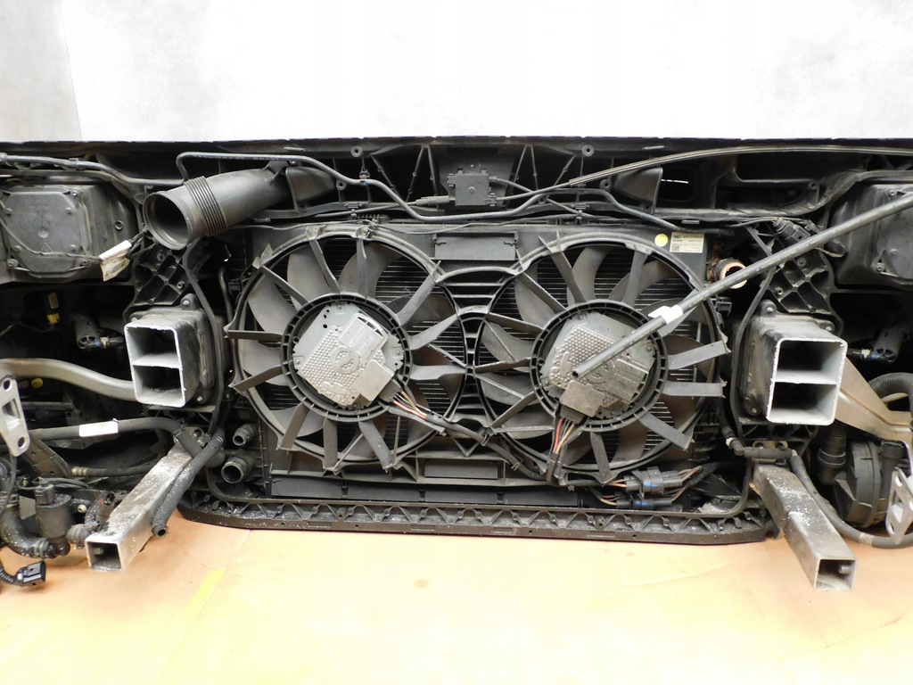 фото №12, Audi a8 d4 4h kompletny перед бампер лампи капот pas full led чорний