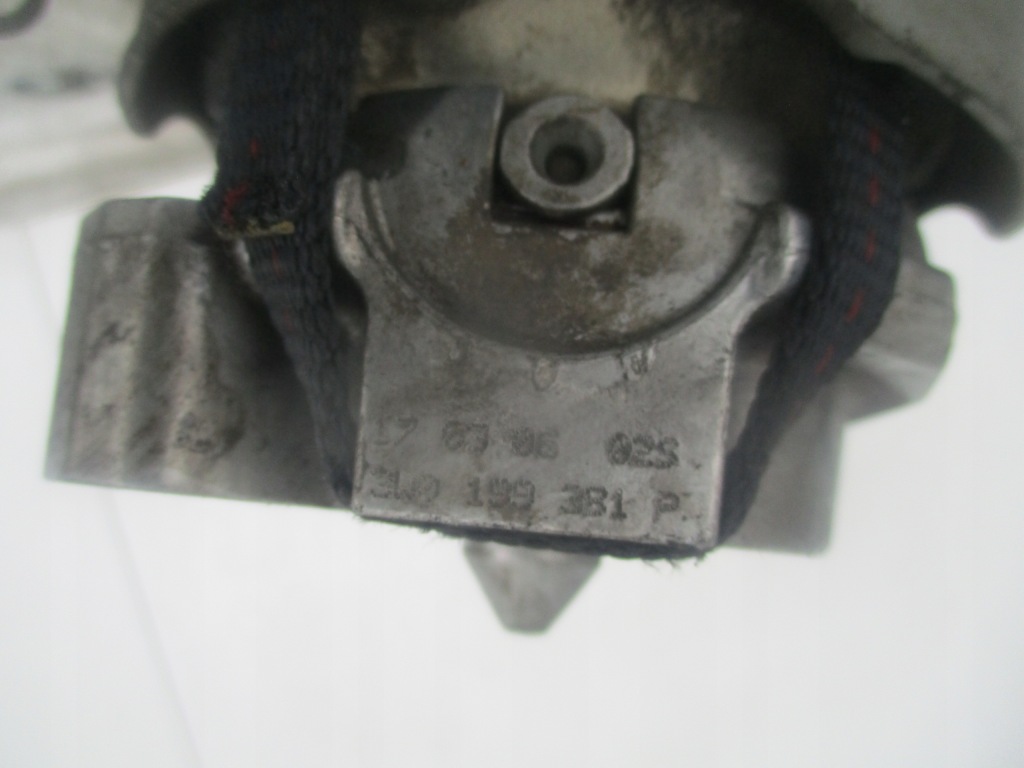 фото №6, Bentley continental gt gtc 6.0 w12 кронштейн двигателя