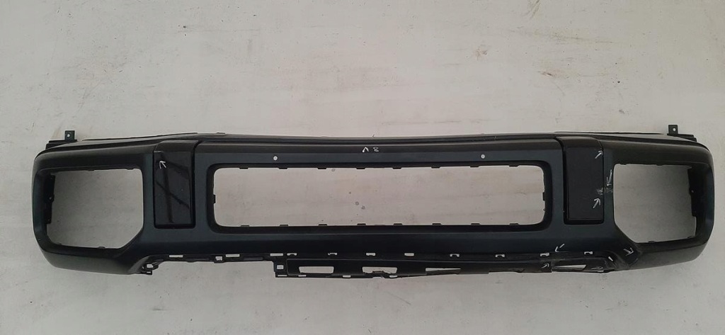 Купити Mercedes g klasa w463 рестайлінг  бампер перед передній amg