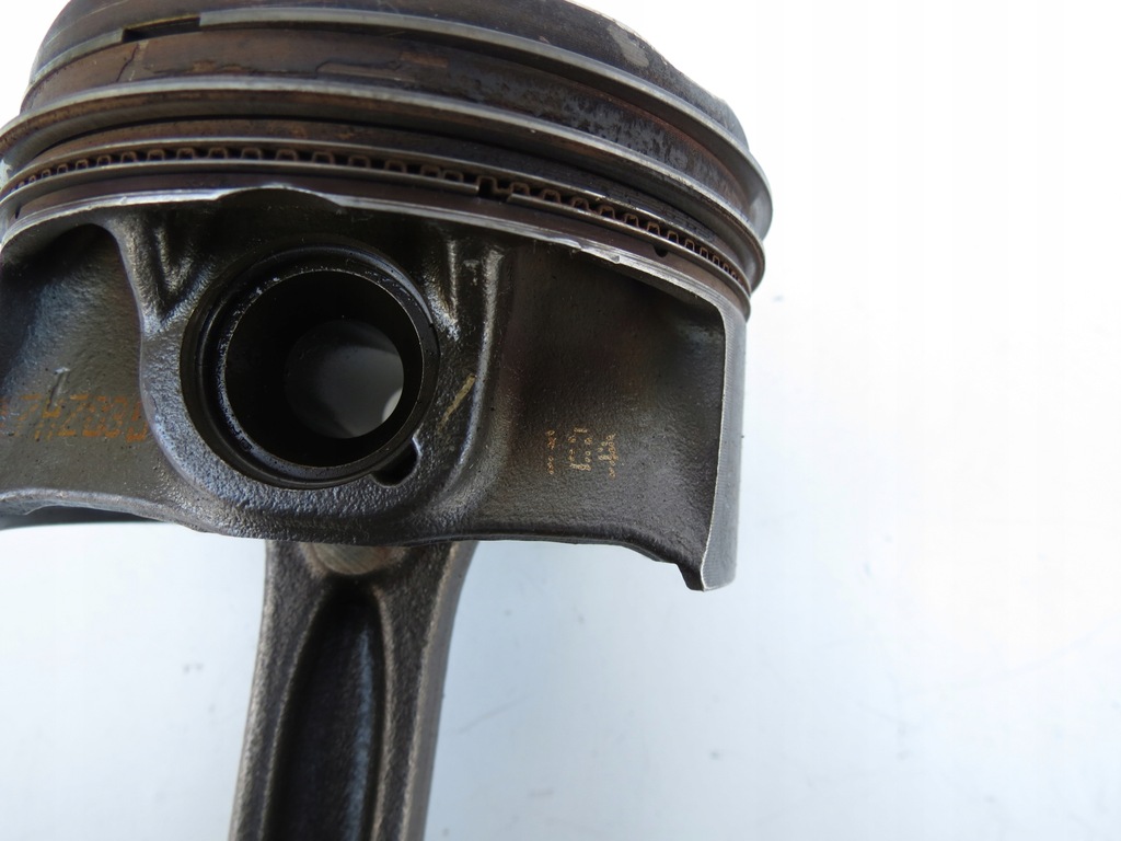 фото №12, Поршень + шатун b4204t7 volvo s60 ii v60 i xc60 i 2.0 t5