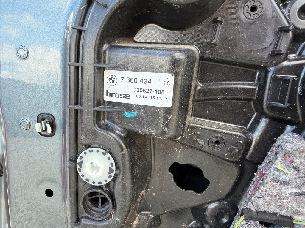 фото №9, Двері перед передні праве bmw 5 g30 g31 повний