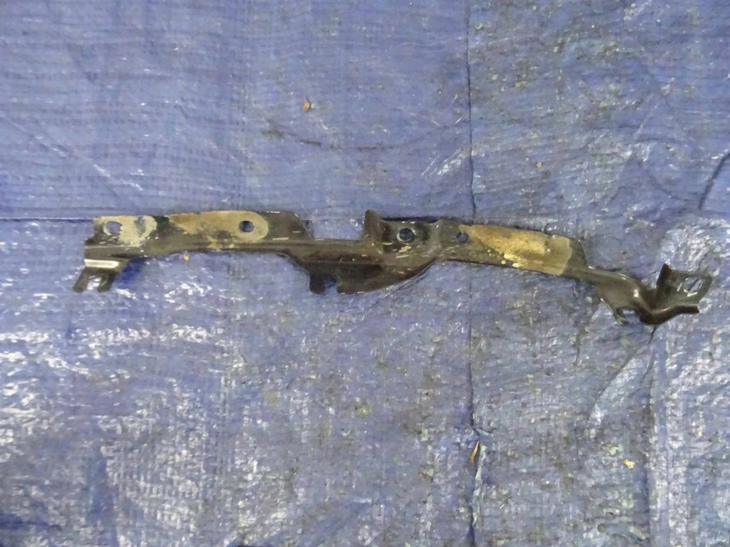 фото №4, Кронштейн лампы правый задняя mini clubman r55