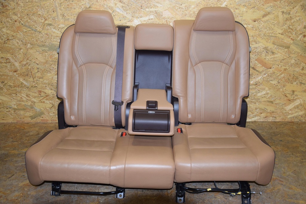 фото №9, Салон сидіння сидіння заднє сидіння підлокітник оббивка lexus rx iv 7os ідеальний стан