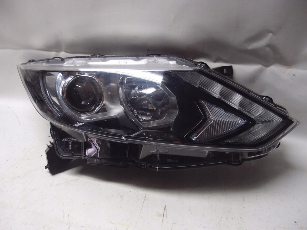 фото №1, Лампа правый перед qashqai ii