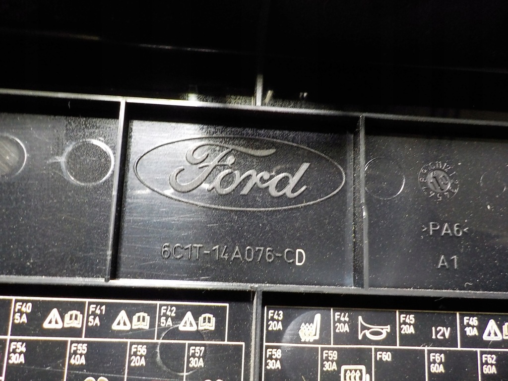 Коробка предохранителей ford transit vi maxi 10r. Киев