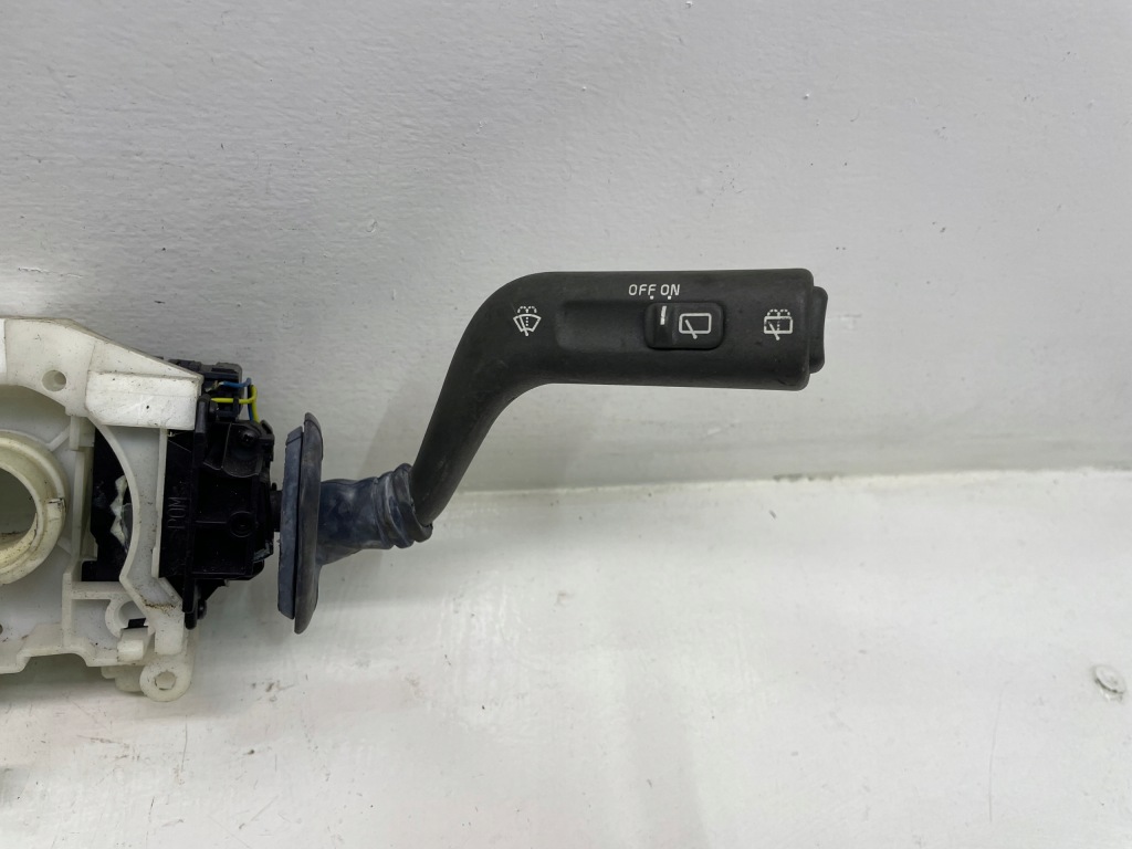 фото №3, Рычаг переключатель 30858496 volvo