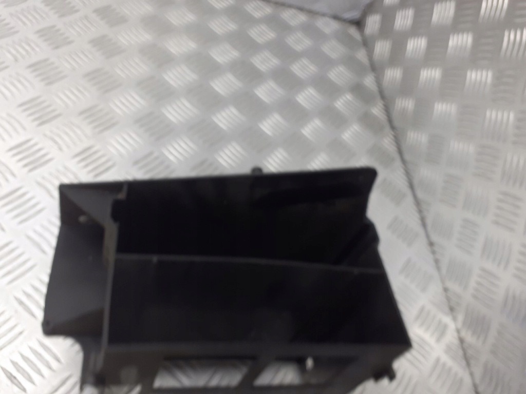 фото №1, Ящик консоли центральной smart fortwo 81117930