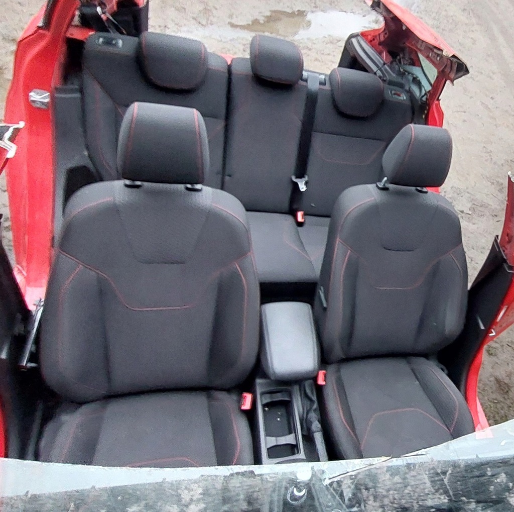 фото №1, Ford focus mk3 lift hb сиденье заднее сиденье обшивки 17r