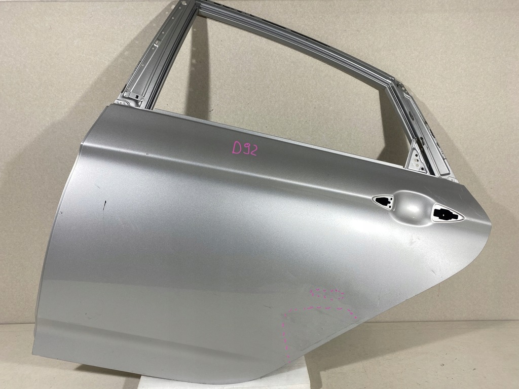 фото №1, Hyundai i40 11- дверь левый задняя левая задние