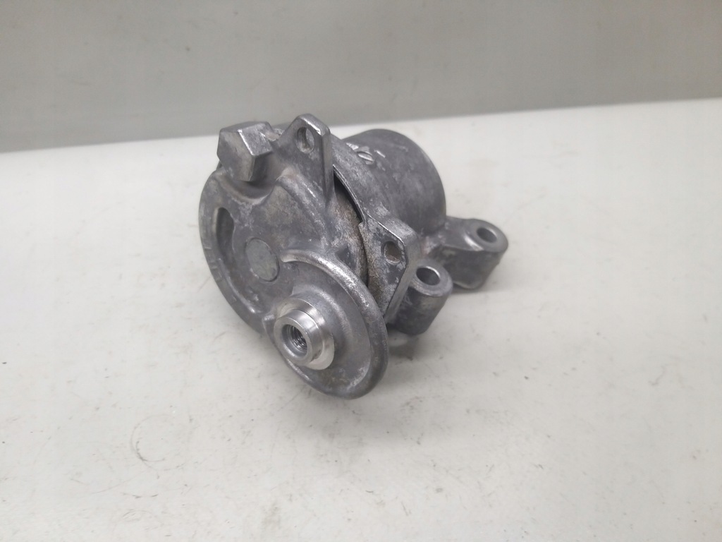 фото №1, Натягувач ремінь генератора обладнання 1.8 did 4n13 mitsubishi asx lancer 4008