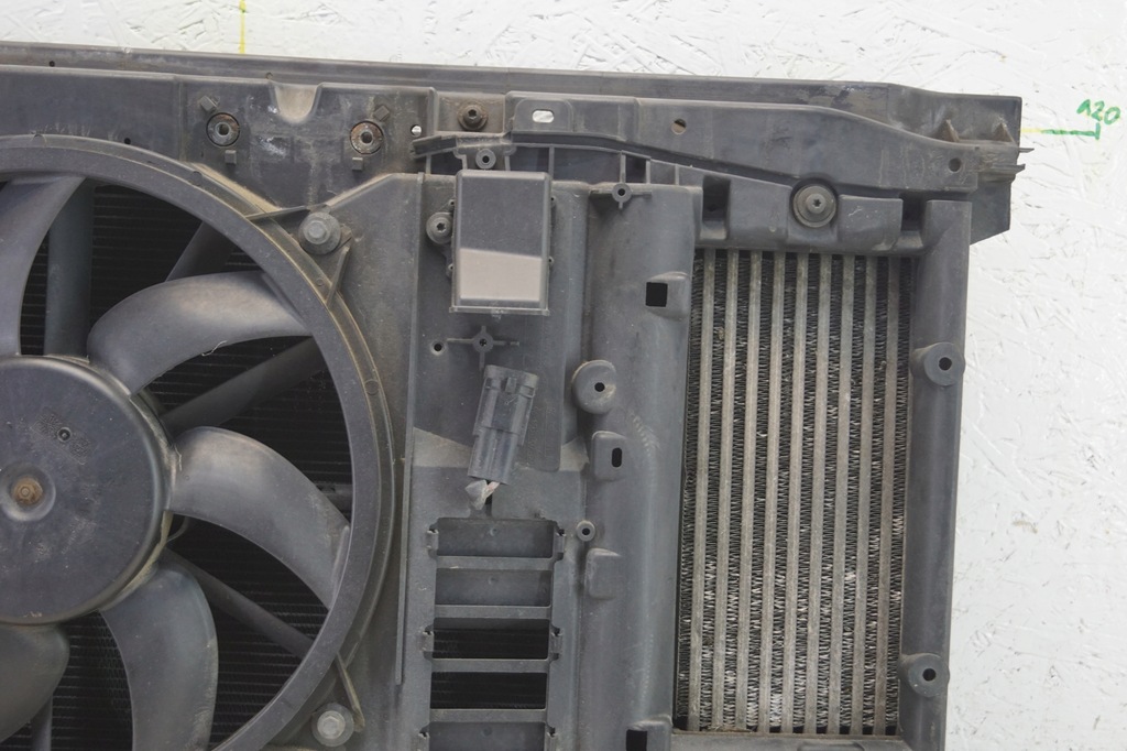 фото №9, Pas передний радиатор citroen ds5 2.0 hdi